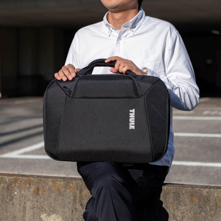 Thule Accent ビジネスバッグ スーリー A4 17L Briefcase ブリーフ