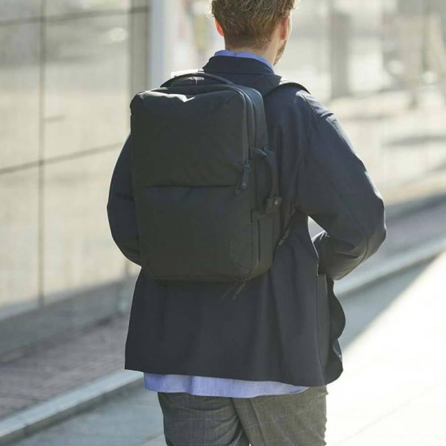 incase（インケース） リュック 2-Way Convertible Brief 正規品