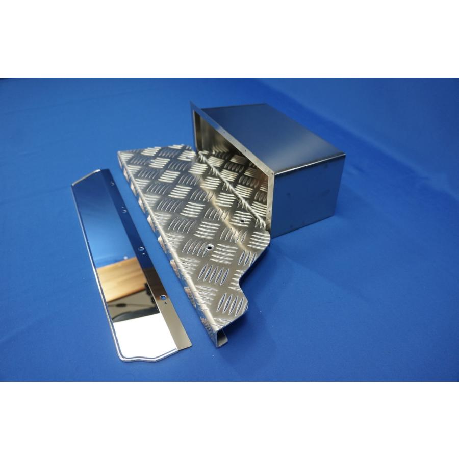 三菱ふそう 07スーパーグレート用 シューズボックス：下駄箱 運転席側