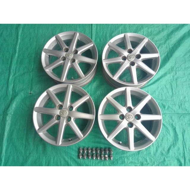アクア トヨタ NHP10 純正 15インチ 5J＋39 PCD100 4H ハブ径54mm