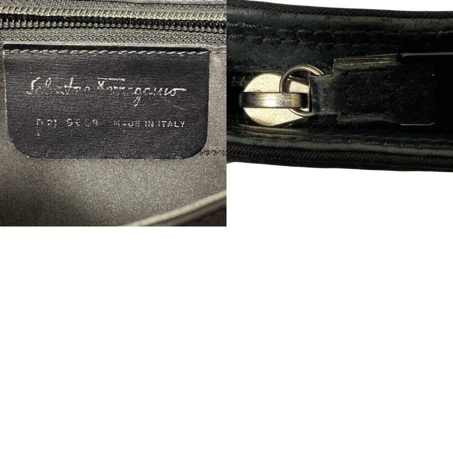 良品 Salvatore Ferragamo サルヴァトーレフェラガモ ワンショルダー
