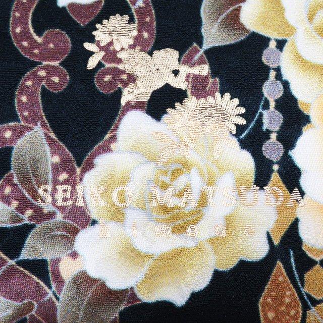 振袖 着物 未使用 正絹 SEIKO MATSUDA 松田聖子 薔薇模様 バラ 地模様