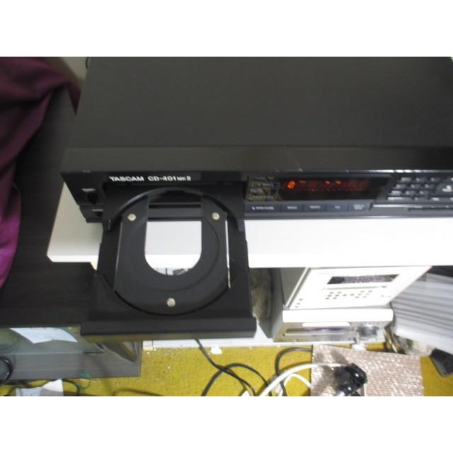 TASCAM CD-401MKII 〓 希少 タスカムの高級リニア式フルサイズCD
