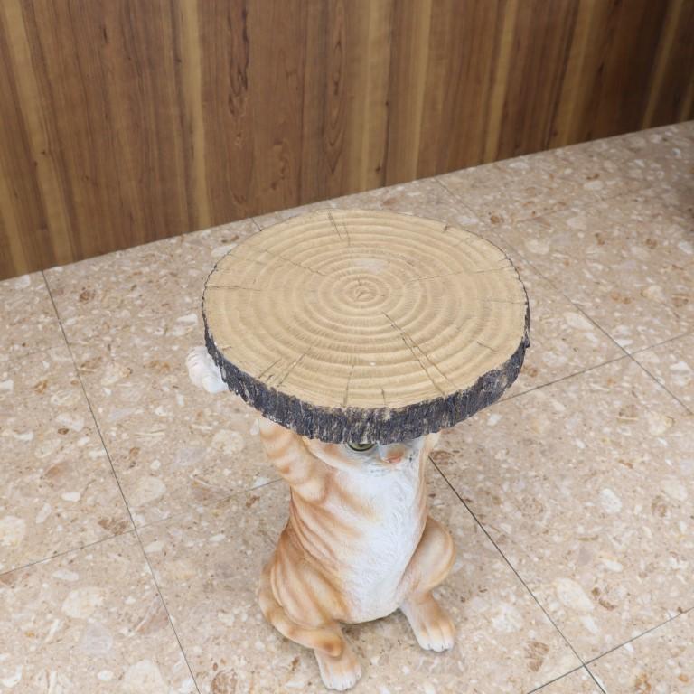 サイドテーブル ネコ マンチカン トラ アニマル 動物 ソファ横 ポップ