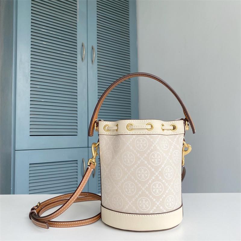 TORY BURCH（トリーバーチ） バケットバッグ Tモノグラム ジャカード