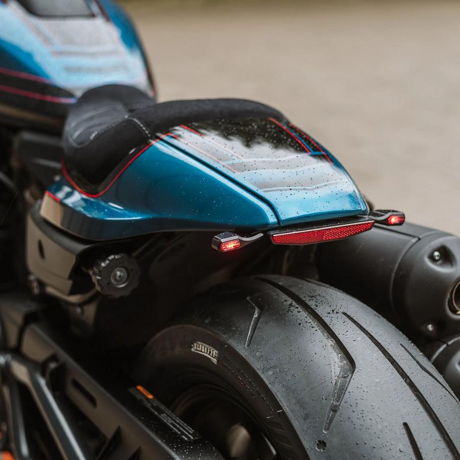 スポーツスターS LEDテールライト一体型ウインカーキット Killer