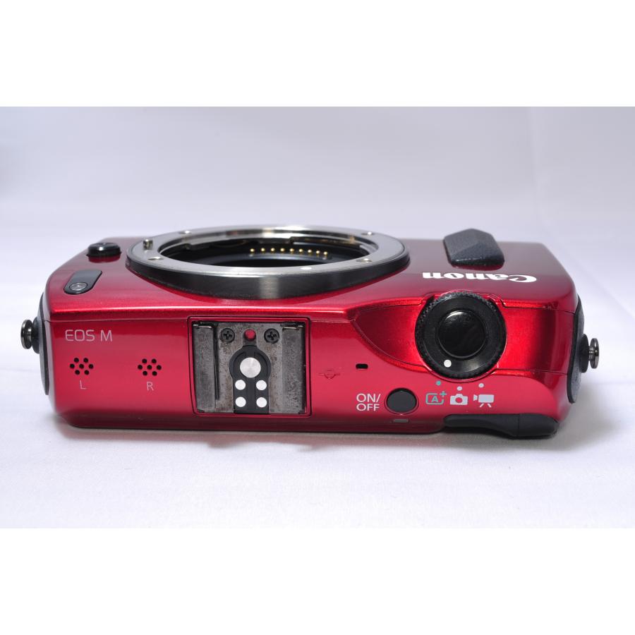EOS M キヤノン Canon ミラーレス一眼 レンズキット レッド 中古