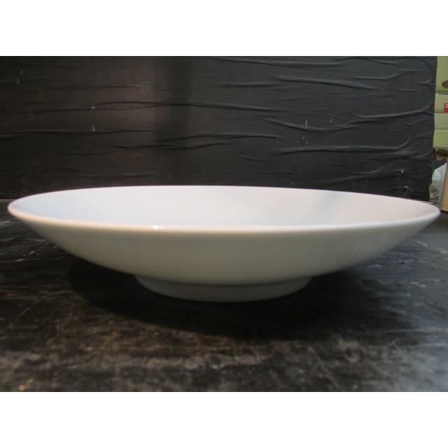 人間国宝 井上萬二 有田焼 白磁 皿 径21cm 中皿 陶器 陶芸 有名作家