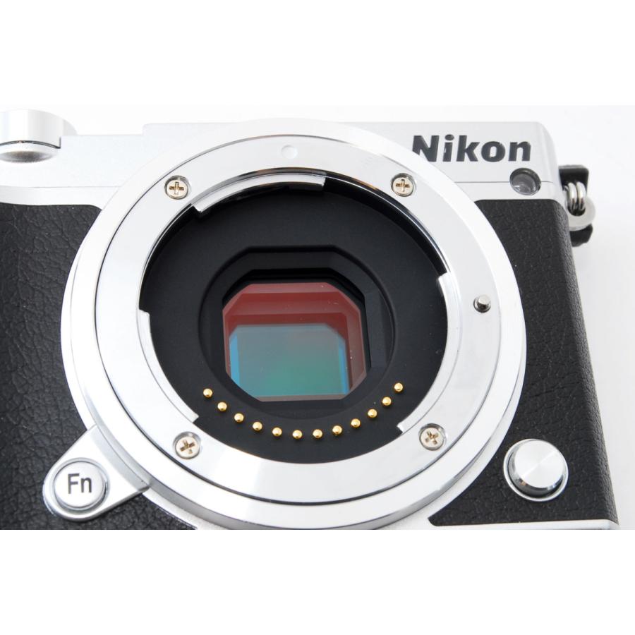 Nikon 1 J ニコン ミラーレス J5 ダブルズームレンズキット シルバー
