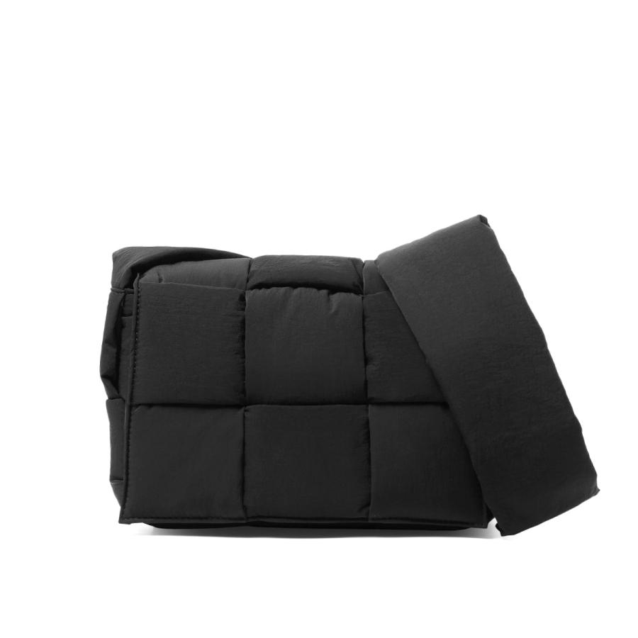 BOTTEGA VENETA（ボッテガ・ヴェネタ） ボッテガ ヴェネタ ショルダー