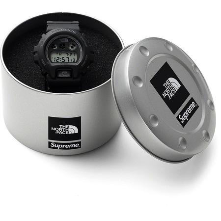 G-SHOCK Supreme×THE NORTH FACE×G-SHOCK 限定トリプルコラボモデル G