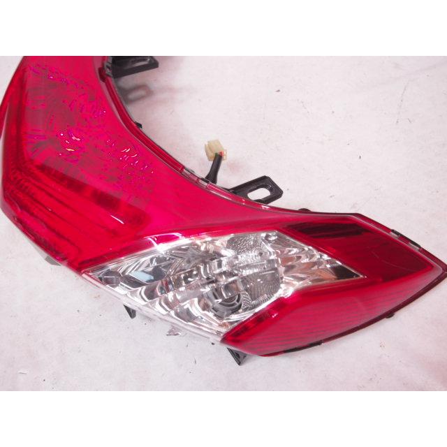 マジェスティ250純正テールランプ 割れなし交換にSG20J 点灯OK 4D9