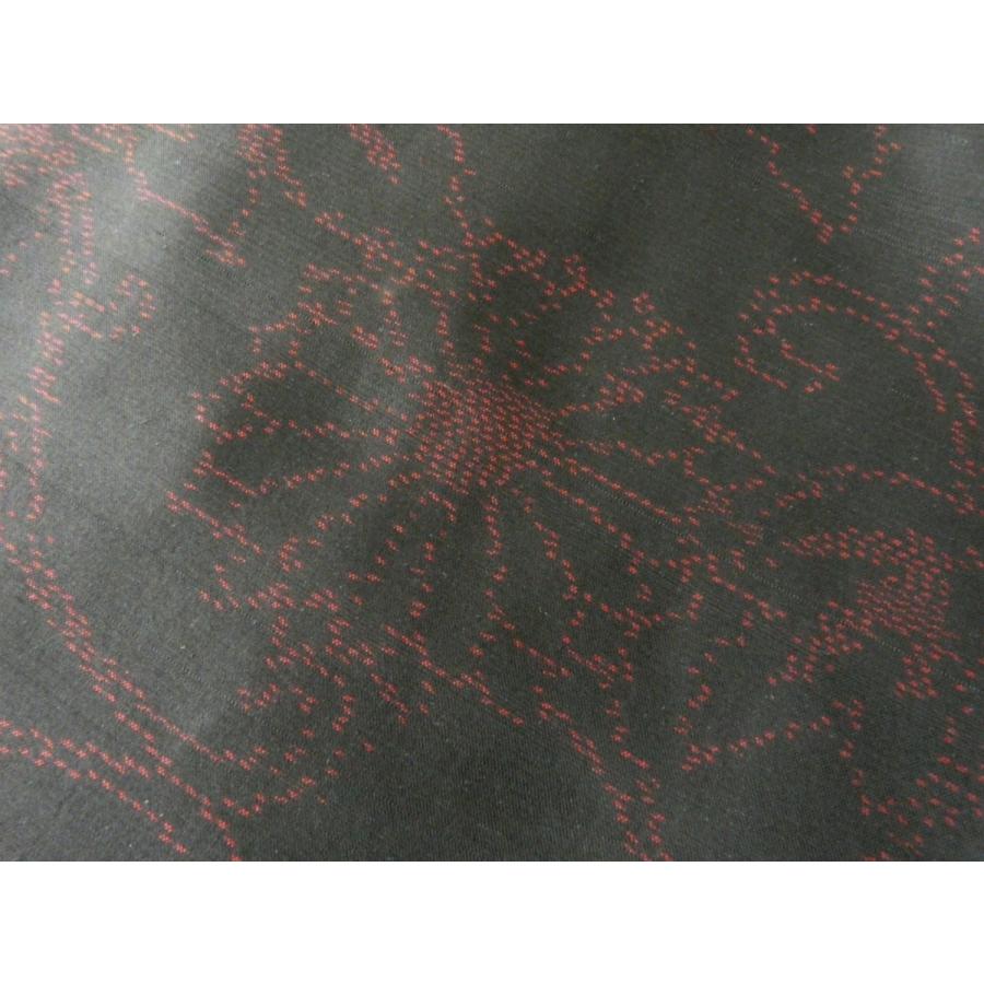 大島紬 仕立上り 黒赤 横双 華文様 バチ衿 着丈165.5cm 裄66cm 198