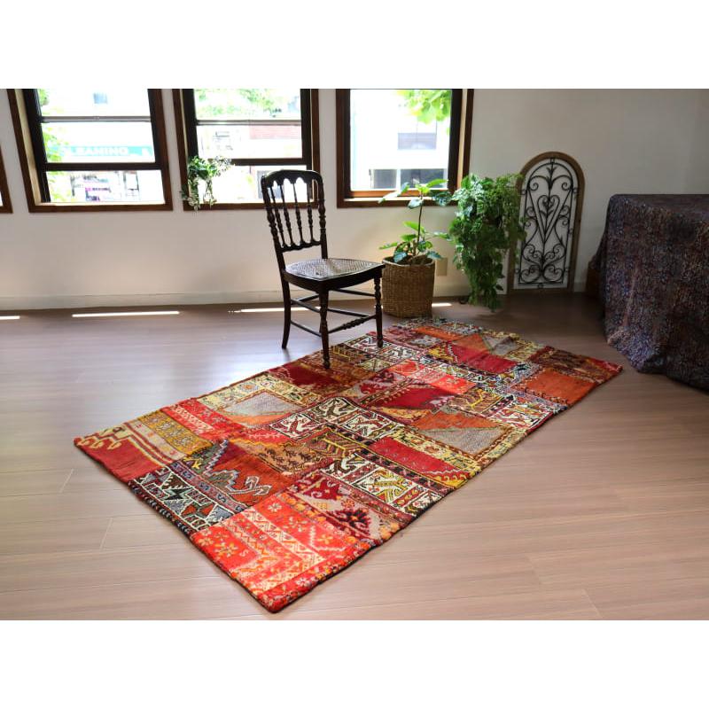 パッチワークラグ トルコ手織り絨毯 216x120cm アナトリアの