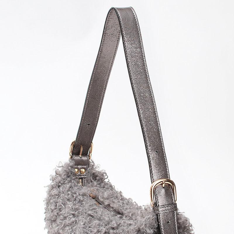 VIOLAd'ORO（ヴィオラドーロ） ショルダーバッグ カルガンラムエコ