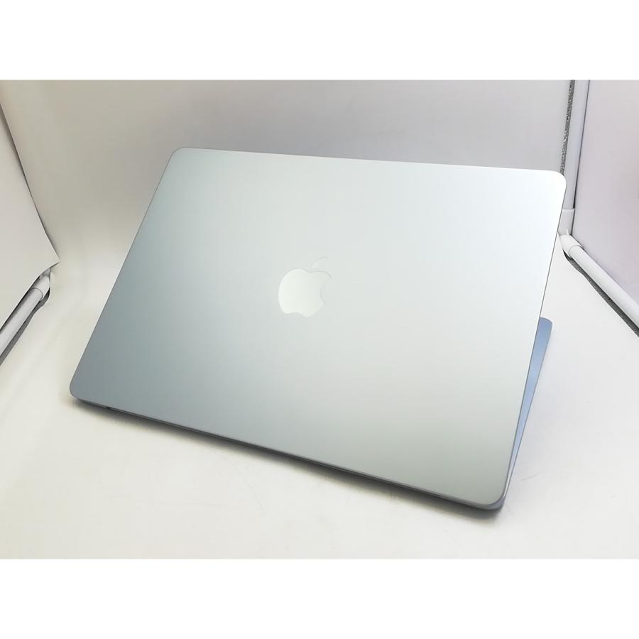 中古】Apple MacBook Air 13インチ CTO (M4, 2025) スカイブルー M4