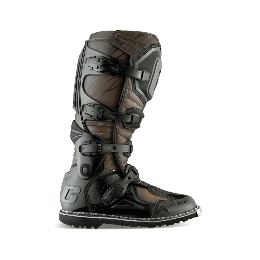 GAERNE（ガエルネ） 【正規総代理店】ガエルネ ファストバック