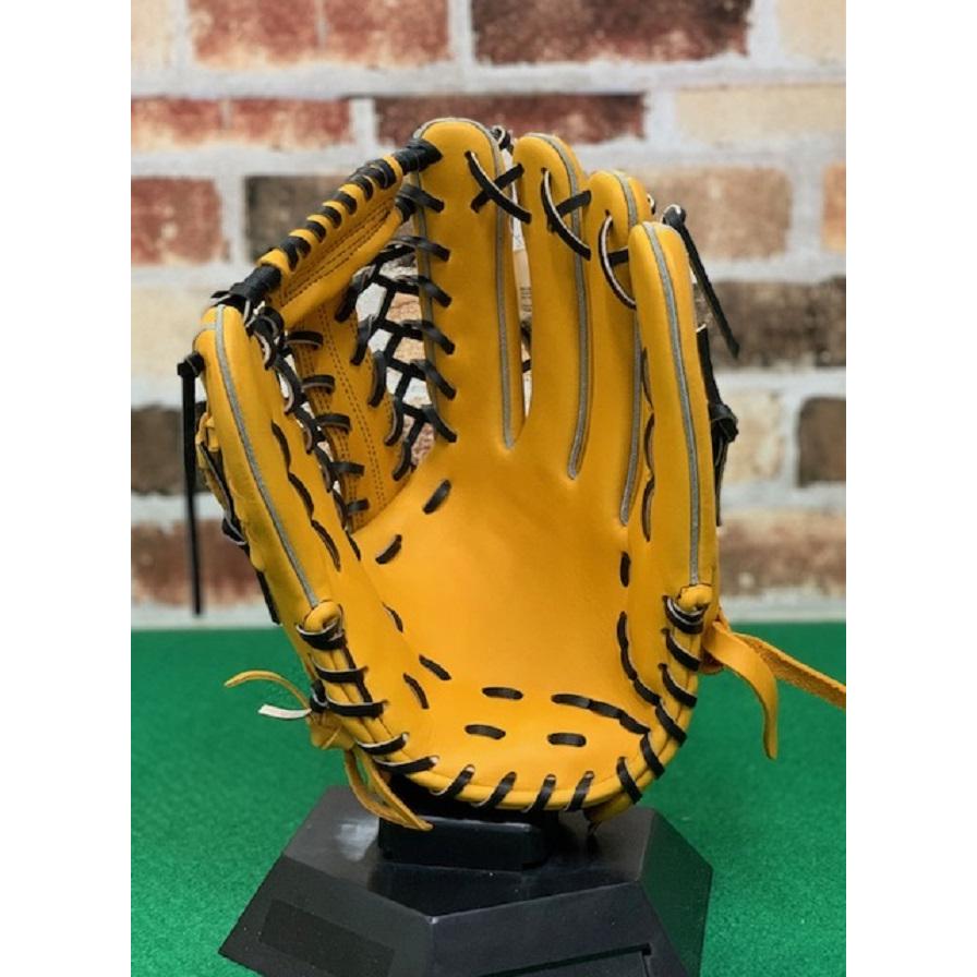 UNDER ARMOUR（アンダーアーマー） 軟式 グローブ グラブ 外野手用