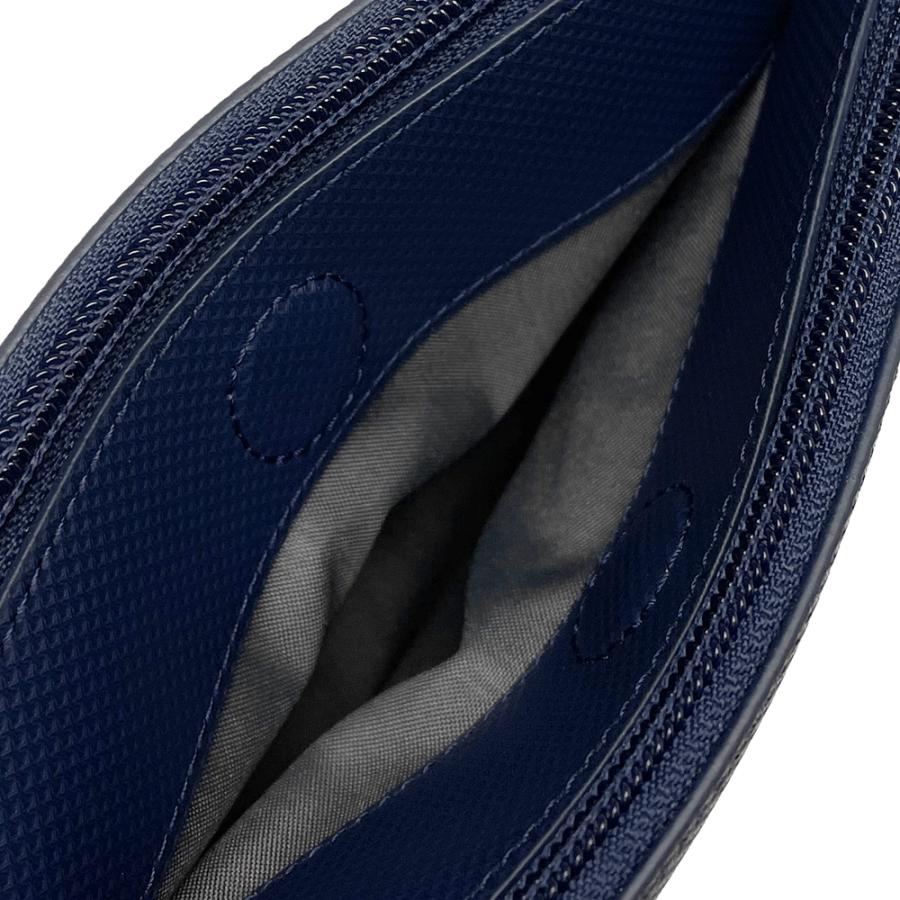 TUMI（トゥミ） クラッチバッグ セカンドバッグ ポーチ 本革 エンボス