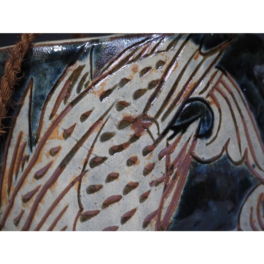 金城次郎 魚紋抱瓶【大作】 壺屋焼 ≪人間国宝≫ 共箱 縄紐 沖縄 未