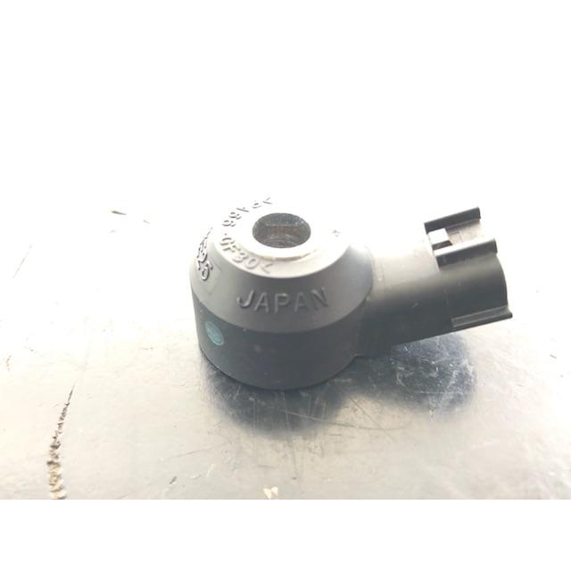 ノック センサー ステラ RN1 スバル EN07 22060KA040 NTK ノッキング