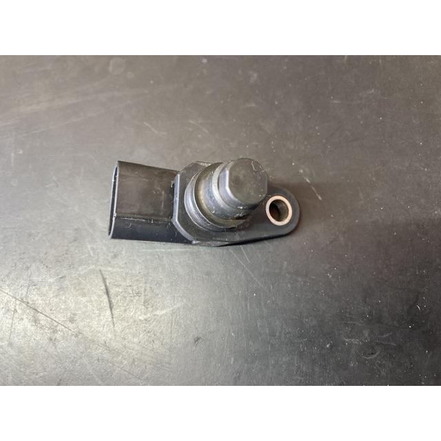 カム 角 ポジション センサー ワゴンR スティングレー MH22S スズキ