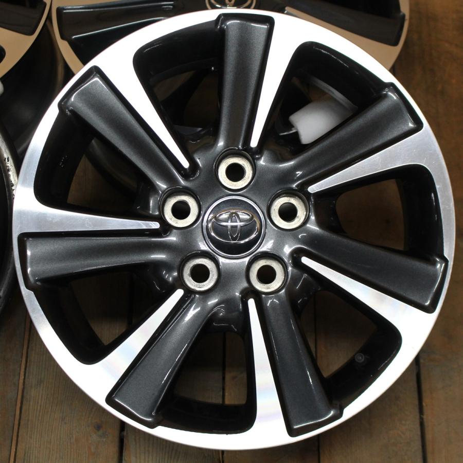 トヨタ（TOYOTA） 80系 ノア VOXY ZS 後期 純正 16インチ 6J+50