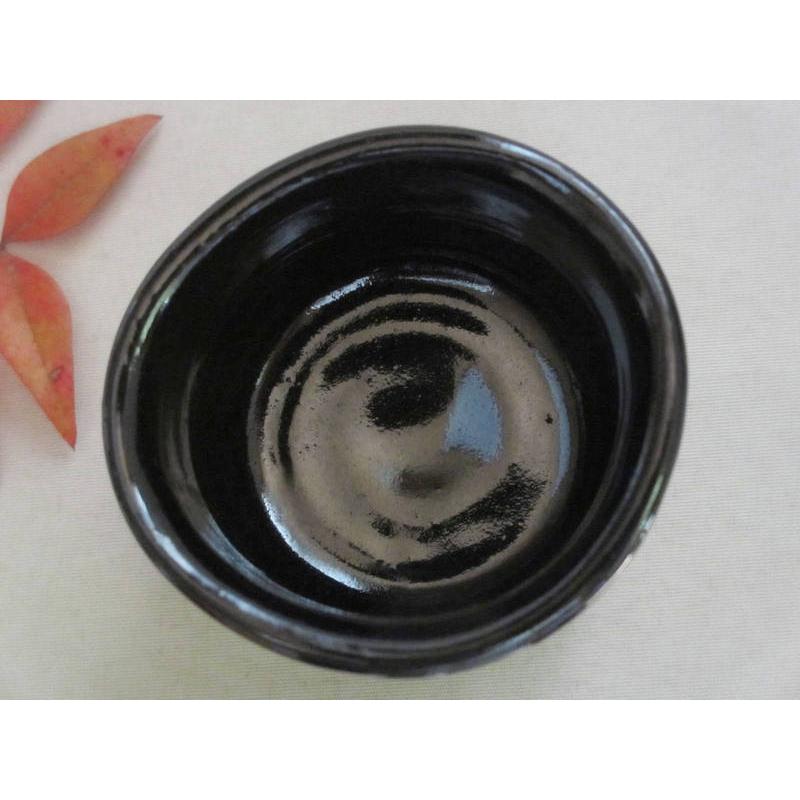 ぐい呑み 瀬戸黒 酒盃 (共箱) 山十窯 加藤日出作 KH-010 : 織部の器 千