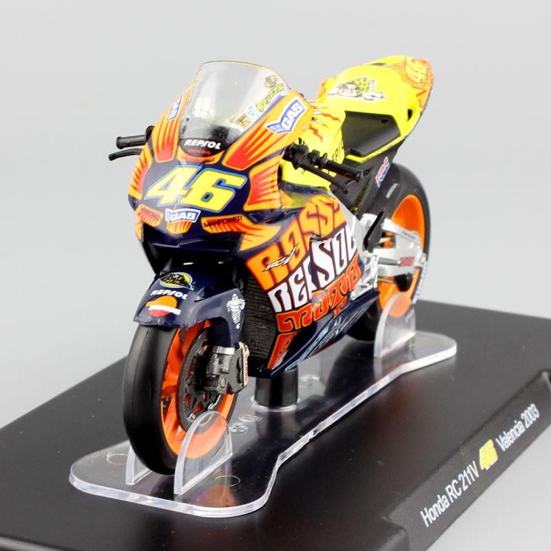 ixo MODELS 1:18 MOTO GP No.46 Valentino ROSSI HONDA RC211V