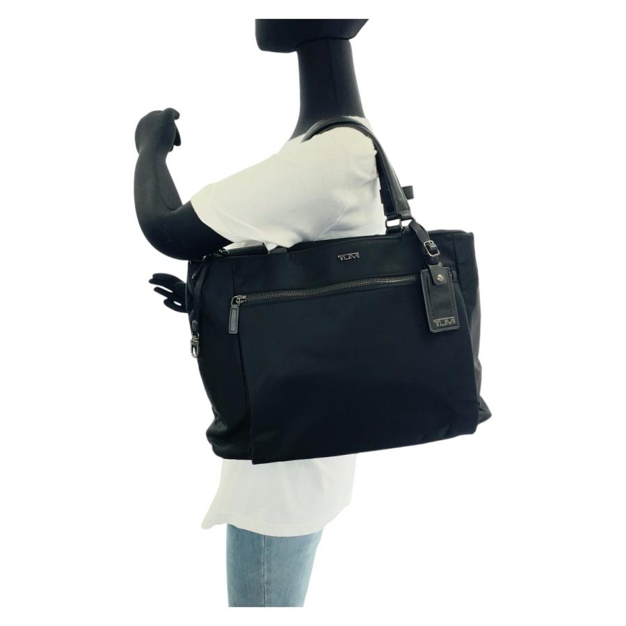 TUMI（トゥミ） 美品 シェリル ブラック シルバー金具 ナイロン トート