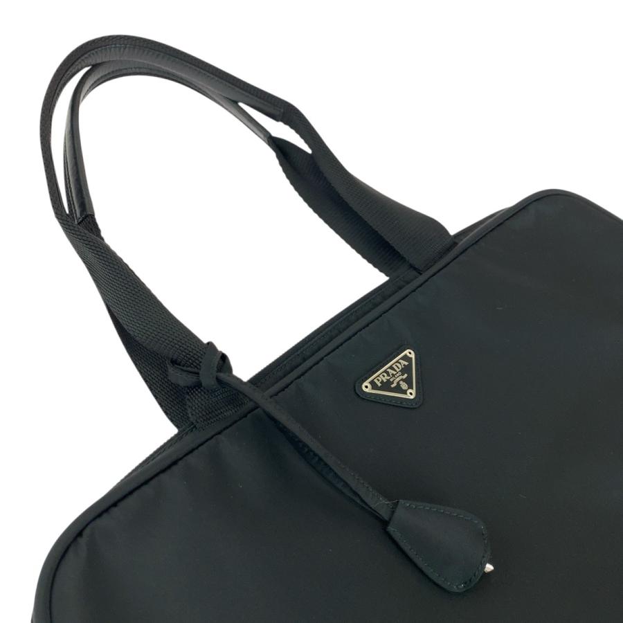 PRADA（プラダ） 美品 テスート 三角ロゴプレート ブラック 黒