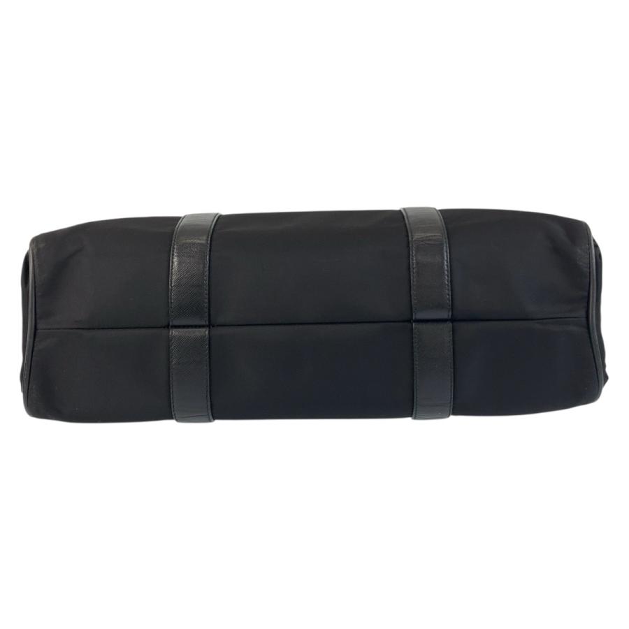 PRADA（プラダ） 美品 テスート 三角ロゴプレート サフィアーノレザー