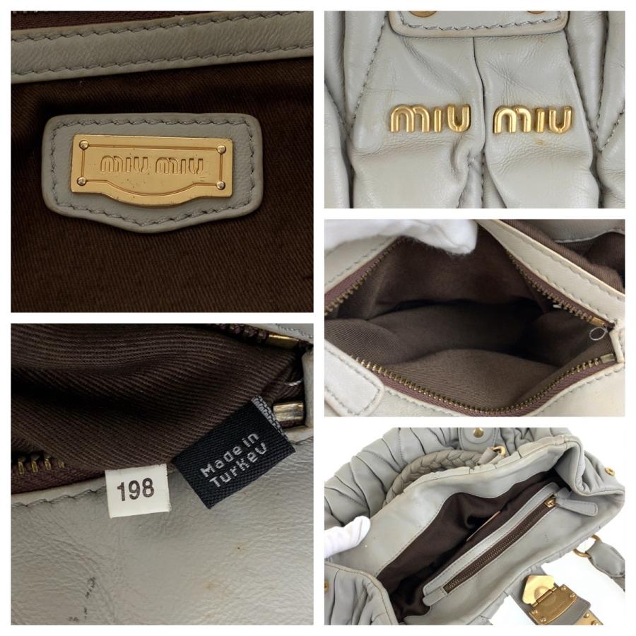 miu miu（ミュウミュウ） マテラッセ グレー ゴールド金具 レザー