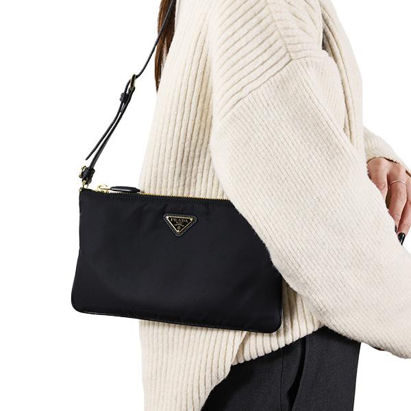 PRADA（プラダ） 【LaG ヴィンテージ】PRADA ショルダーバッグ Re