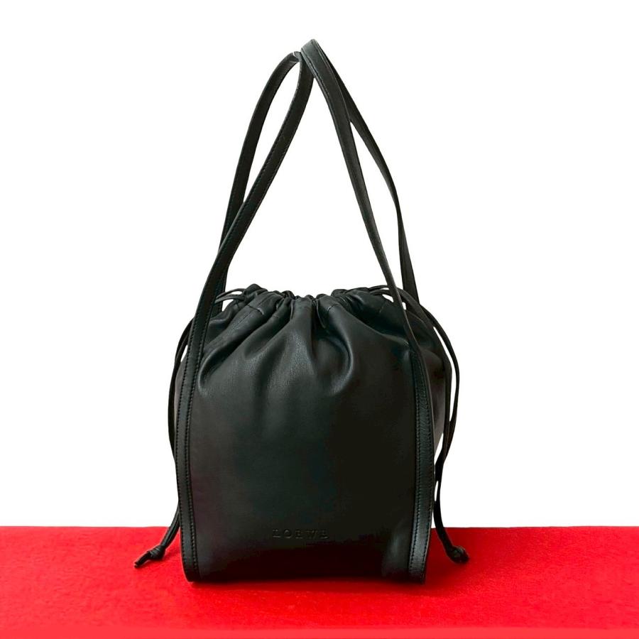 LOEWE（ロエベ） 極 美品 希少品 ロゴ 型押し ナッパ レザー 本革 巾着