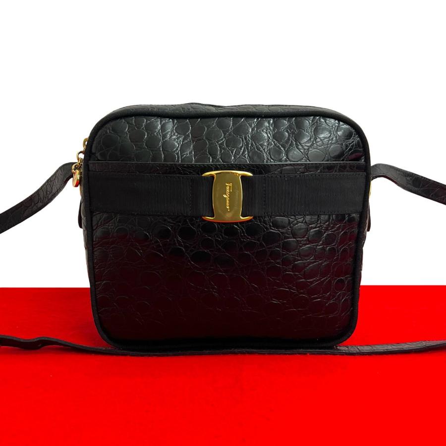 極 美品 Salvatore Ferragamo サルヴァトーレフェラガモ ヴァラリボン