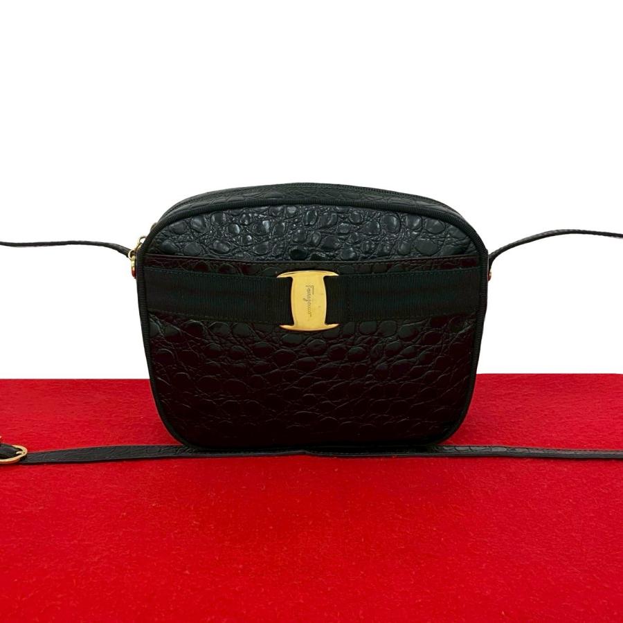 極 美品 Salvatore Ferragamo サルヴァトーレフェラガモ ヴァラリボン