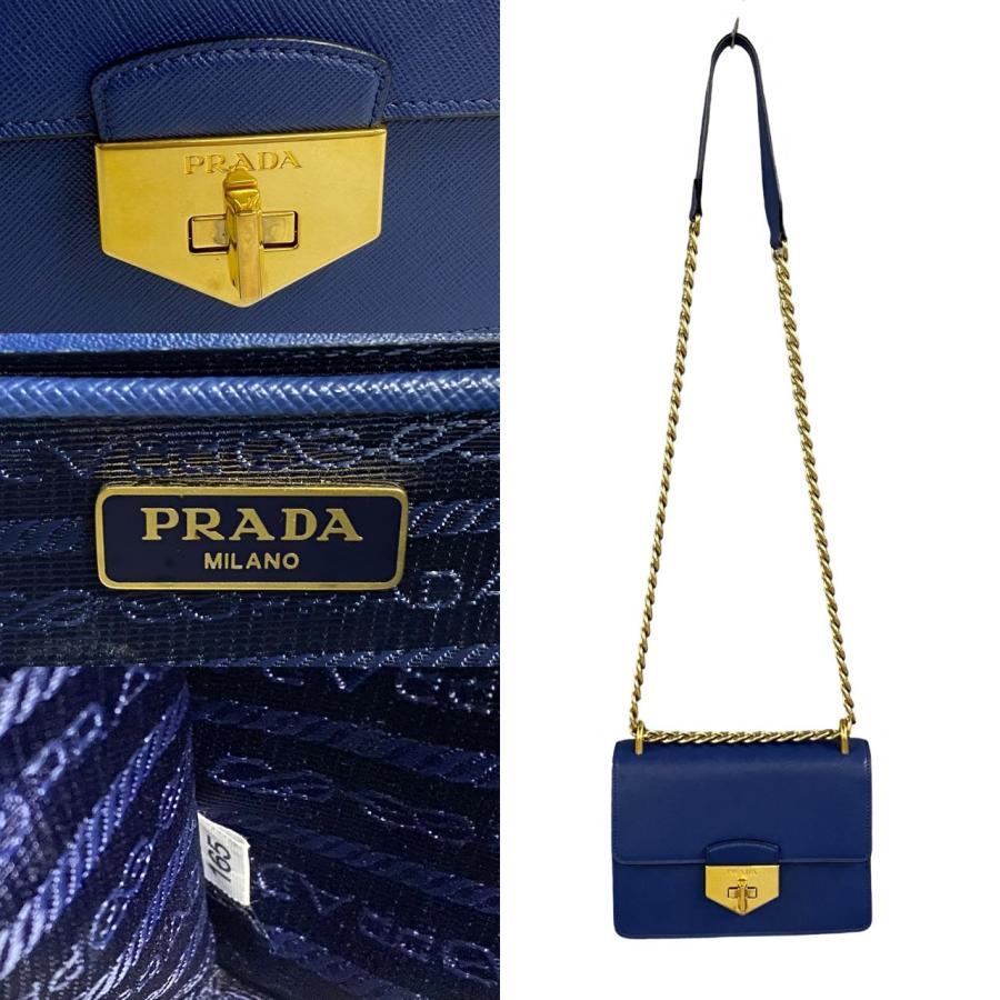 PRADA（プラダ） 極 美品 ロゴ ターンロック ゴールド 金具