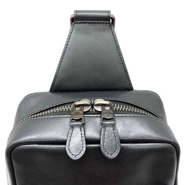 COACH（コーチ） ボディバッグ ゴッサム パック シグネチャー