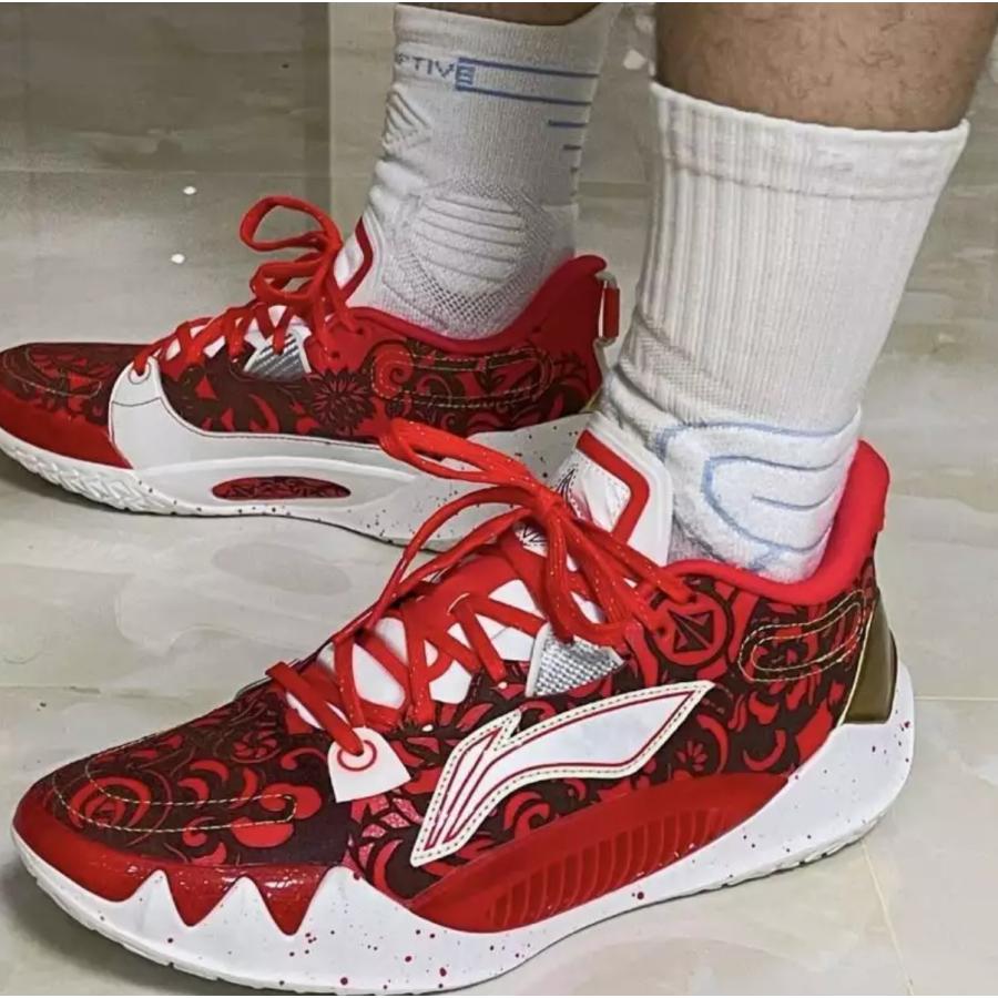 LI-NING Jimmy Butler ジミーバトラー 1 