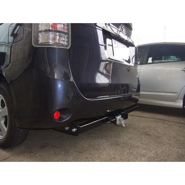 70系ノア ヴォクシー (タグマスター) ヒッチメンバー　使用1回のみ ノア・ヴォクシー70系 ステンレスタイプ2タイトヒッチメンバー 牽引力