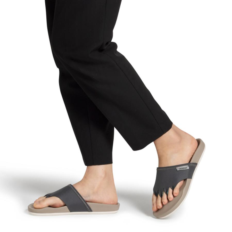 A&F（エイアンドエフ） アカイシ AKAISHI 5本指 エクサルームサンダル