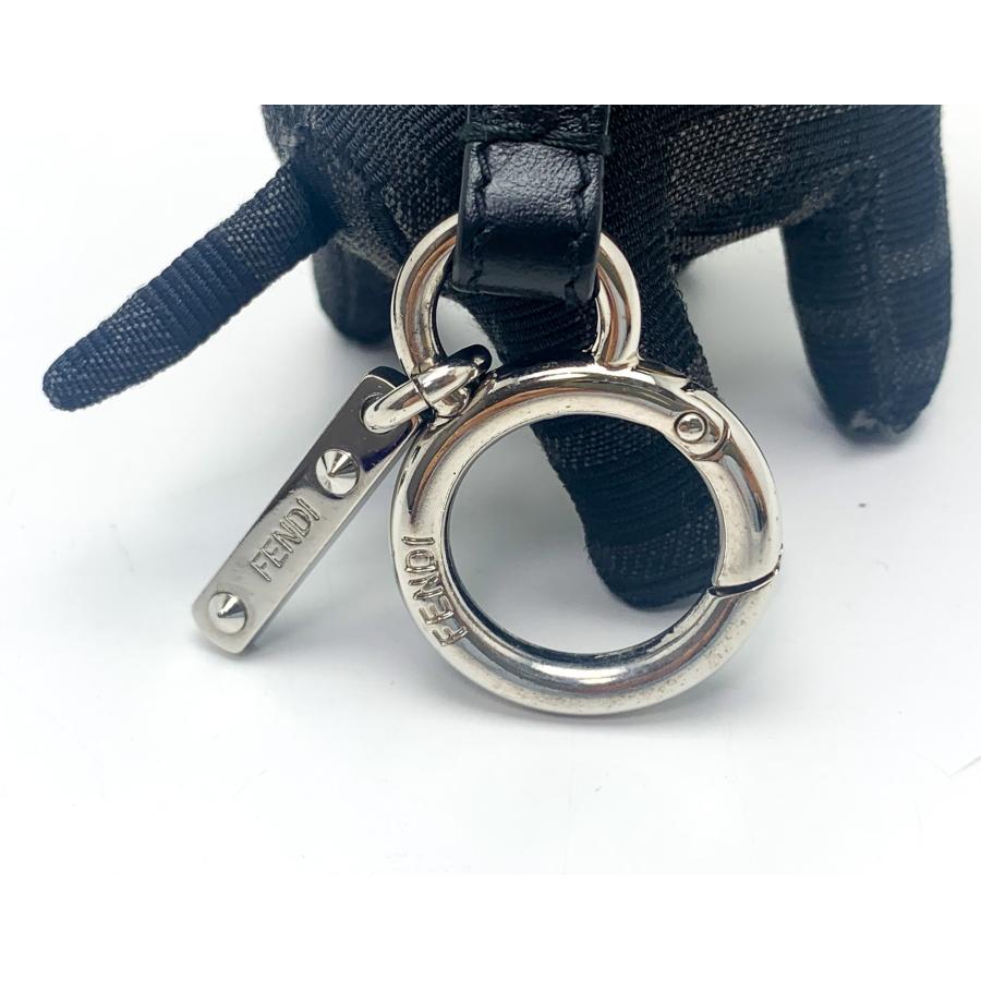 FENDI フェンディ イヌ ドッグ 犬モチーフ FFジャガード ITO チャーム