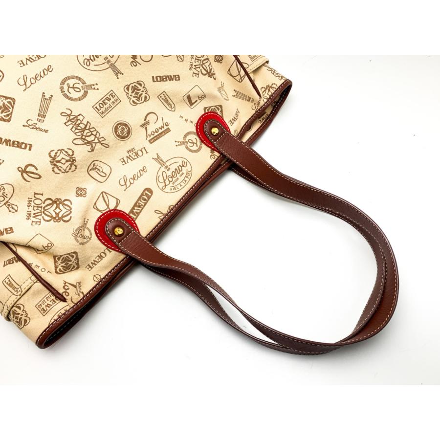 LOEWE ロエベ ベージュ ブランドロゴ デザイン 160周年記念バッグ