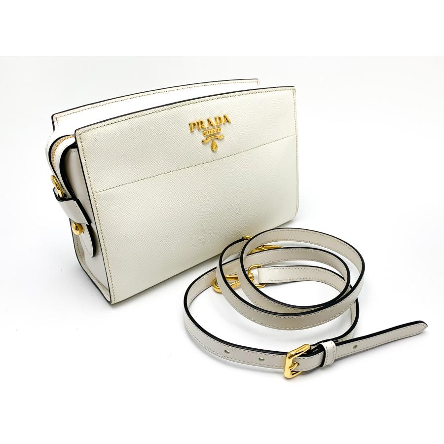 PRADA（プラダ） サフィアーノ レザー ホワイト 白 ショルダーバック