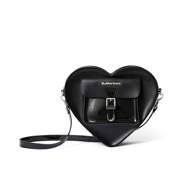 Dr.Martens（ドクターマーチン） Dr.Martens HEART BACKPACK ハート