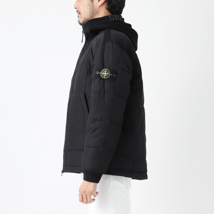 STONE ISLAND（ストーン アイランド） 中綿入り ジップアップ ブルゾン