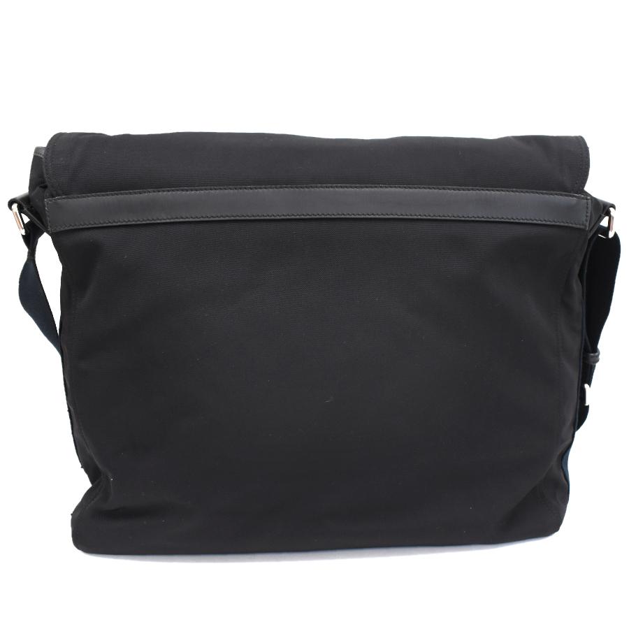 GUCCI（グッチ） メッセンジャー ショルダーバッグ 246052 ナイロン
