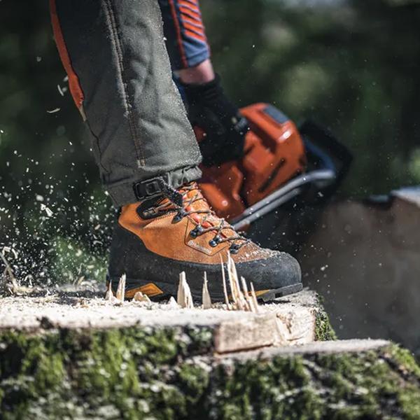 ハスクバーナ（Husqvarna） 防護靴 プロテクティブレザーブーツ