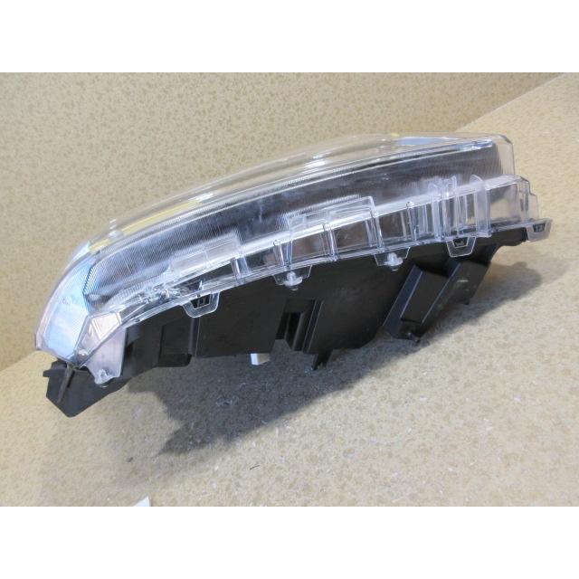 トヨタ ヴェルファイア AGH30 後期 3眼 ゴールデンアイズ 純正 LED 右